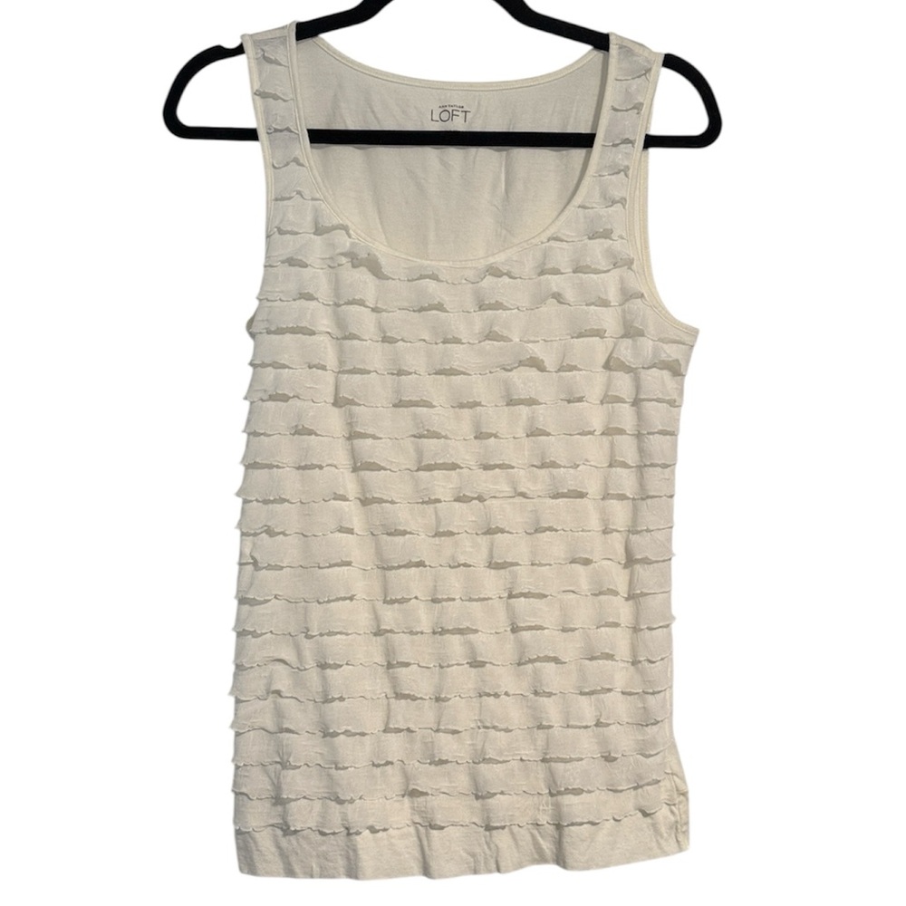 🌻 Ann Taylor Loft Off White Ruffle Front Tank Top 🌻